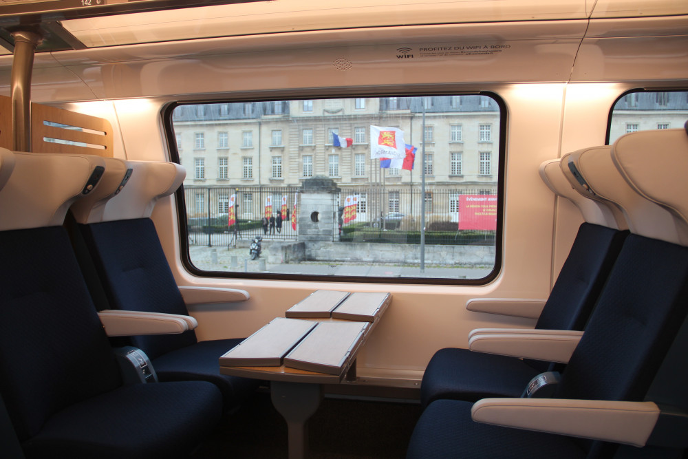 GAZ76-Mobilite-trains-SNCF-Farandou-Morin-Rouen-04022021-BeDe-02.jpg