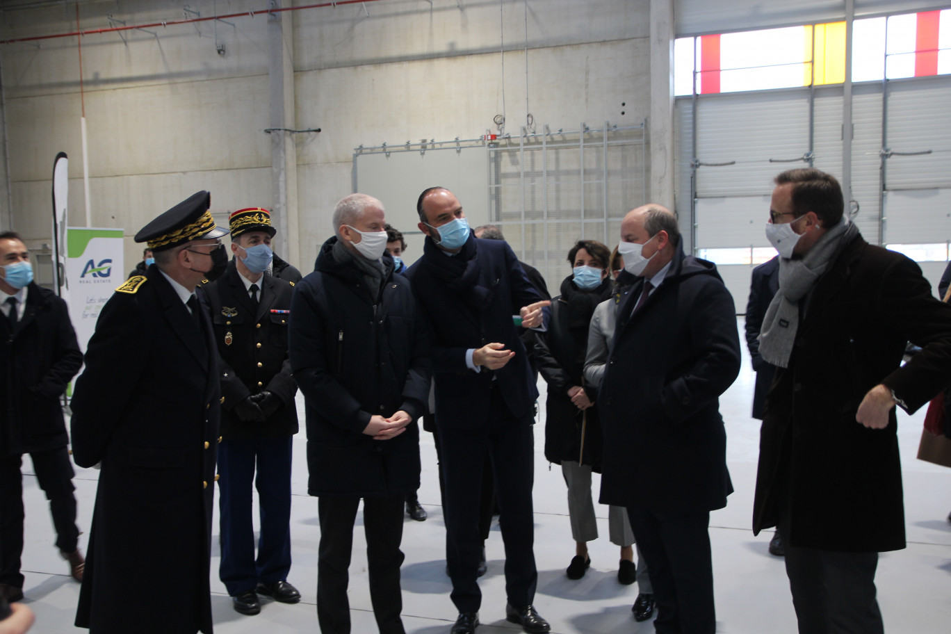 Franck Riester, ministre délégué au commerce extérieur et à l’attractivité, est venu constater l’avancée des travaux aux côtés d’Edouard Philippe. (© Aletheia Press / B.Delabre)