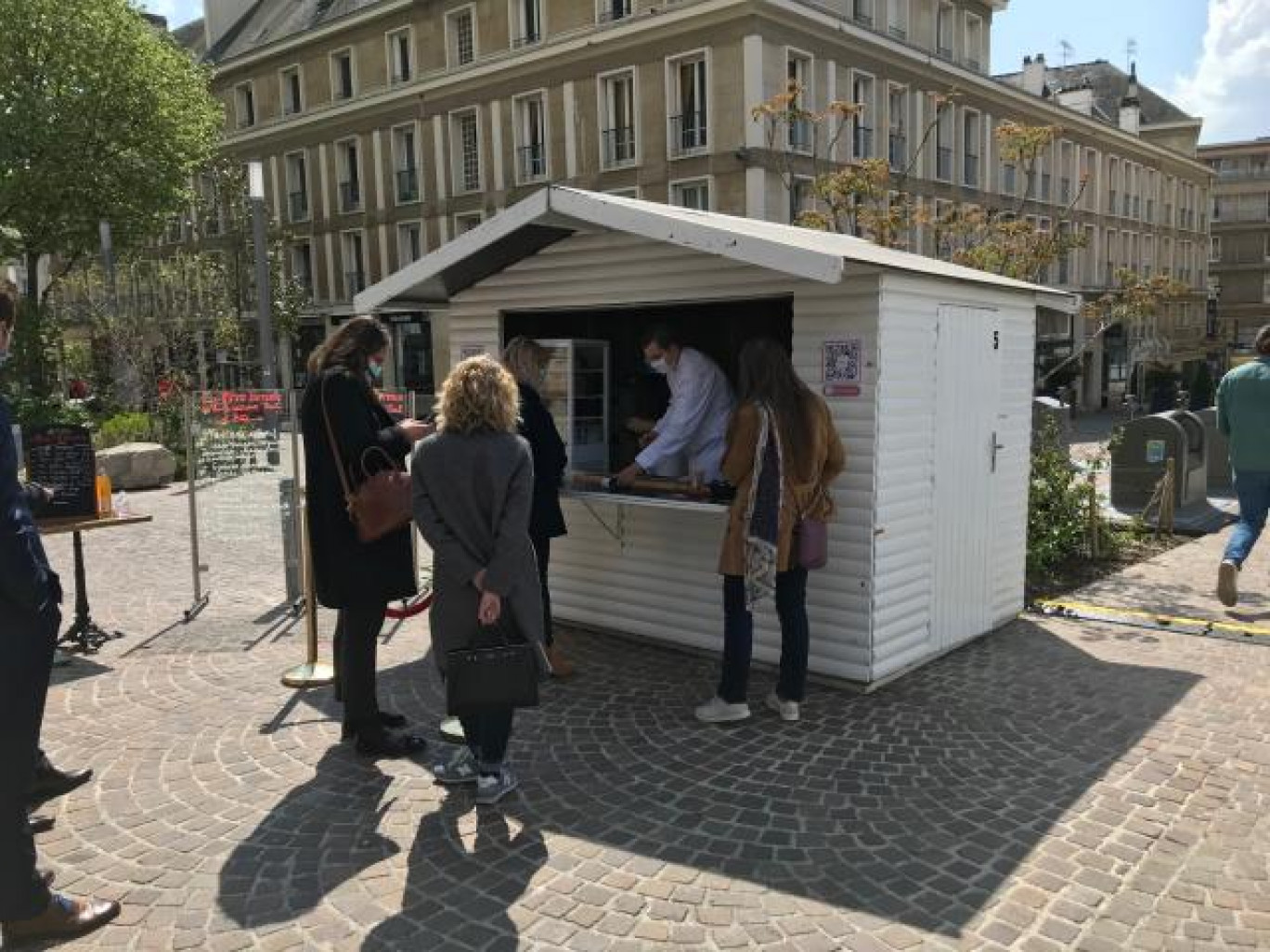 L'opération Place aux restos permet aux restaurateurs de proposer leurs plats à emporter. (© Rouen)