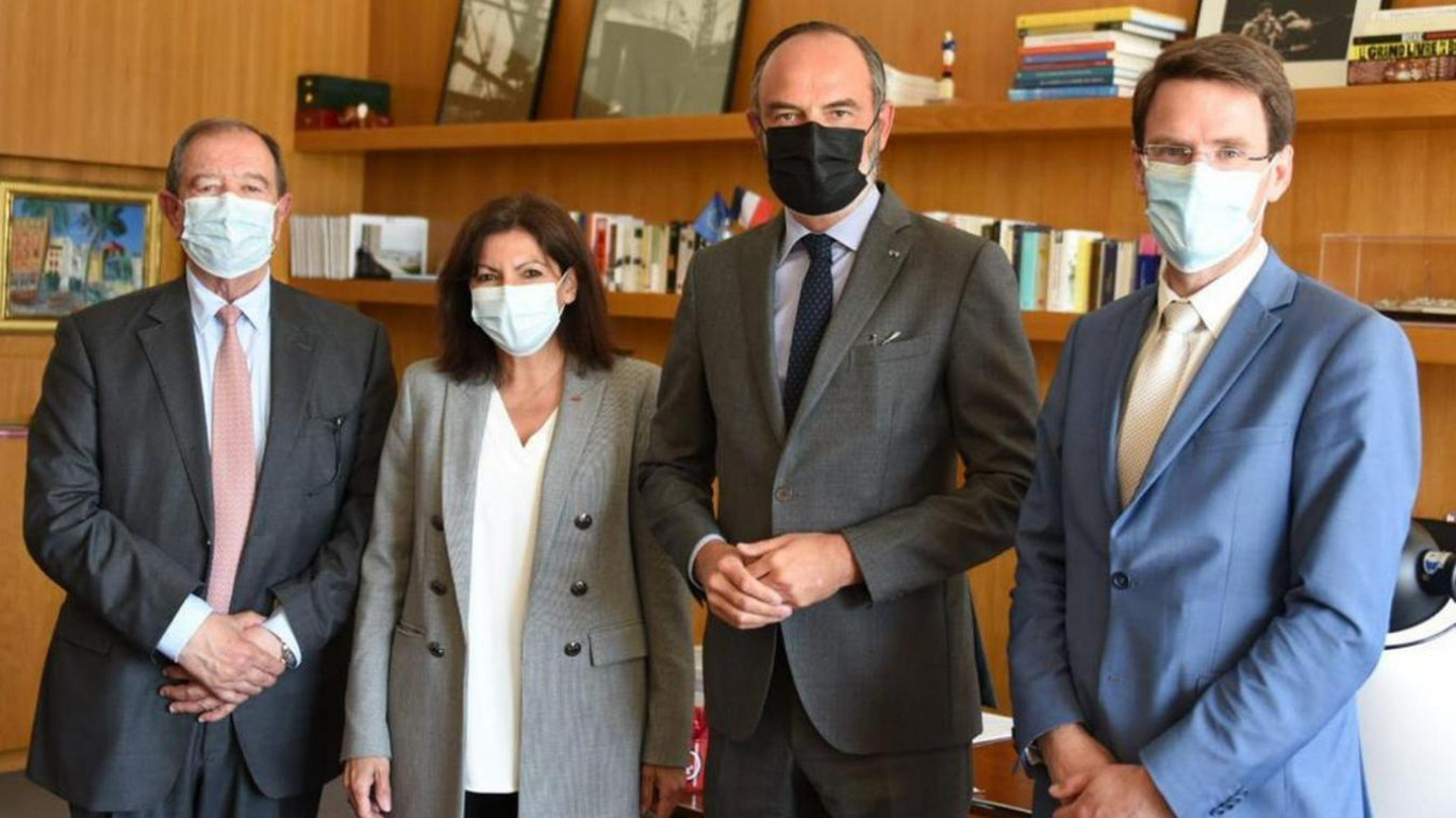 Patrick Ollier, président de la Métropole Grand Paris ; Anne Hidalgo, maire de Paris ; Edouard Philippe, maire du Havre et Nicolas Mayer-Rossignol, maire de Rouen. (Photo Ville du Havre)