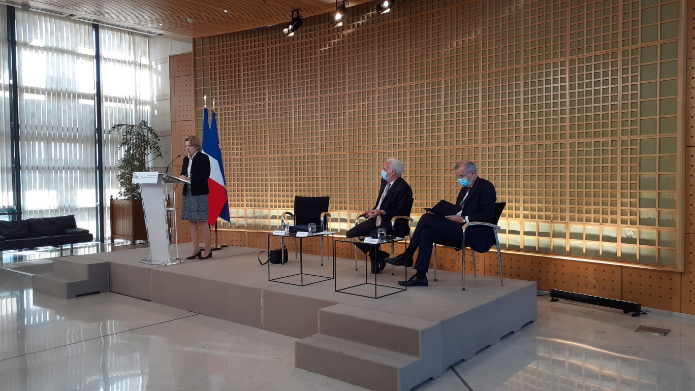De gauche à droite : Jeanne-Marie Prost, Alain Griset, François Villeroy de Galhau
