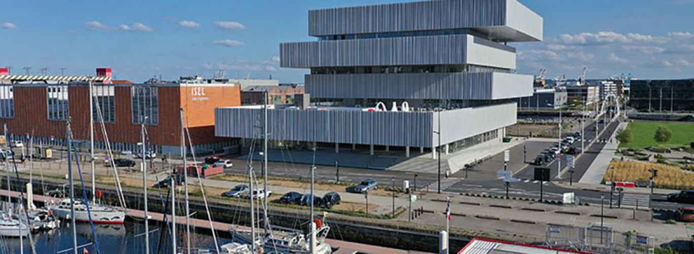 La Business School l’EM Normandie consolide son organisation (© l’EM Normandie).
