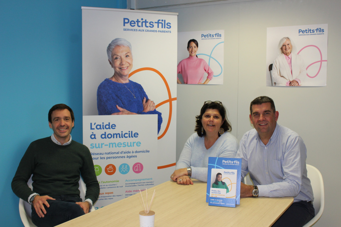 De gauche à droite : Damien Dumesnil, responsable de l’agence Petits-fils Le Havre Hôtel de Ville et Sabine et Hervé Bouillie, responsables de l’agence Petits-fils Le Havre Sainte Adresse. (Photo Petits-Fils)