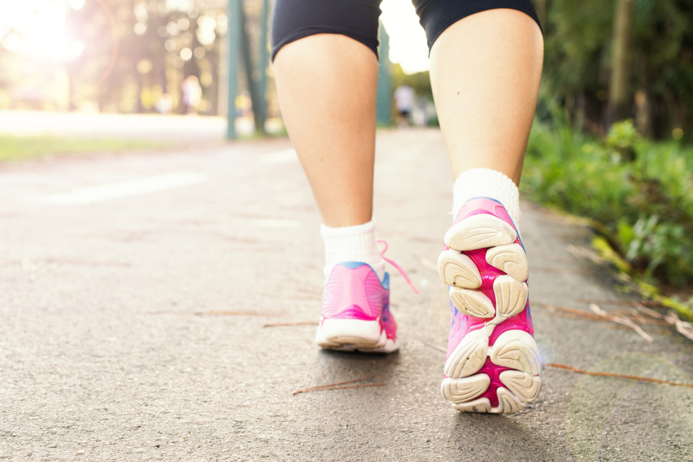 Marche, rameur, course … Toshiba est une entreprise habituée des initiatives sportives dans le cadre d’octobre rose.  (© Pixabay)