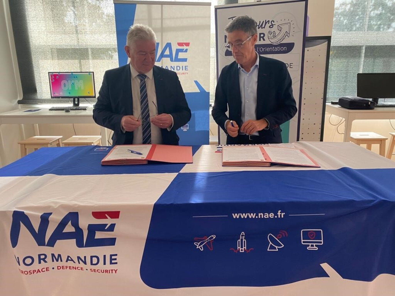 Philippe Eudeline, Président de NAE et Denis Leboucher, Directeur de l’Agence régionale de l’Orientation et des Métiers de Normandie (© NAE Normandie)