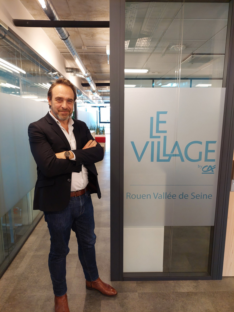 Jean-François Escolier, le dirigeant de la start-up ProAgora (© Le Village by CA Rouen).