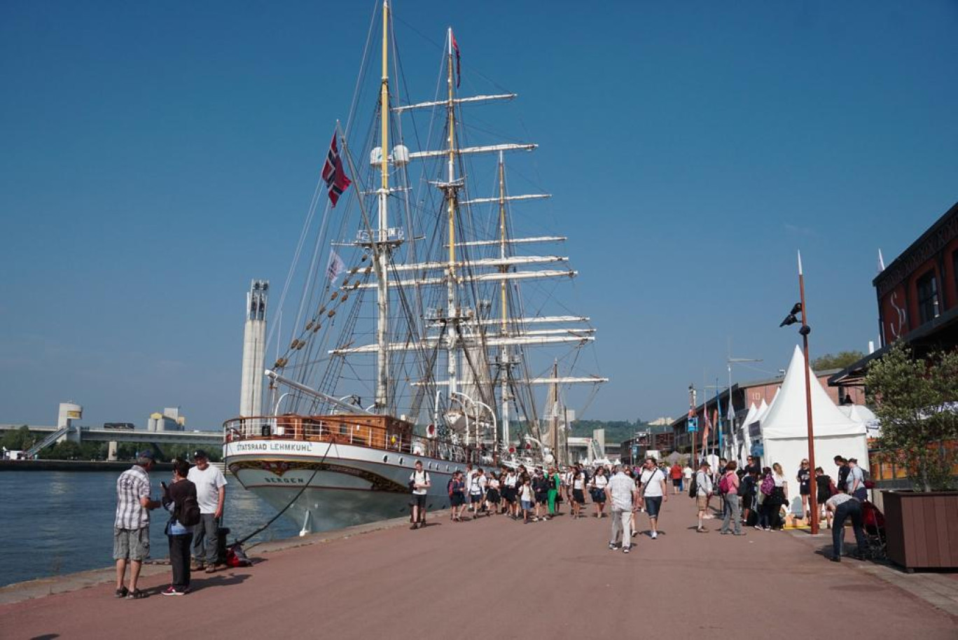 La saison touristique 2023 a notamment été marquée par l'Armada, du 6 au 16 juin, qui affiche un bilan positif. (Photo Gazette Normandie)