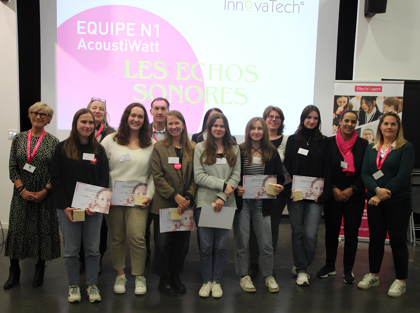 L’équipe gagnante normande au challenge Innovatech : l’innovation se conjugue aussi au féminin. (© BDelabre)