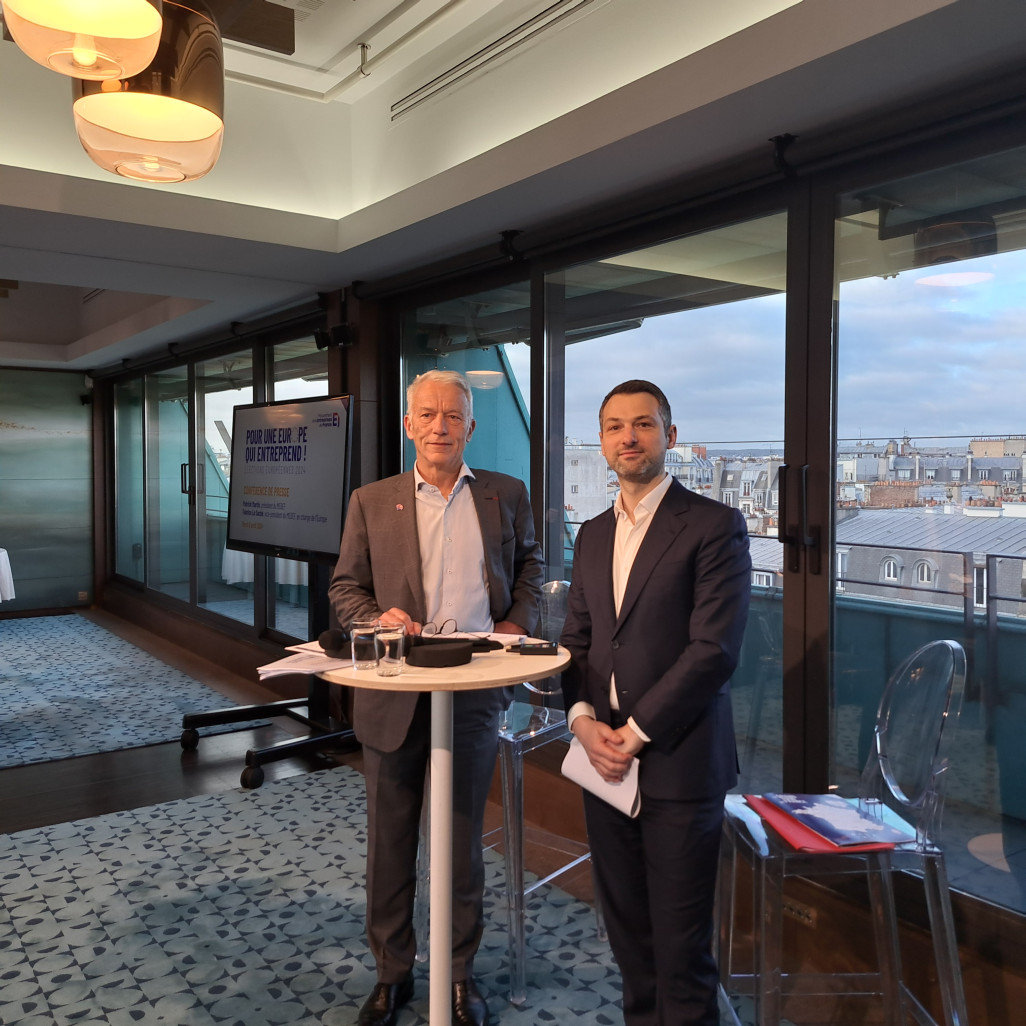 © Anne DAUBREE De gauche à droite, Patrick Martin, le président du Medef, et Fabrice Le Saché, son vice-président