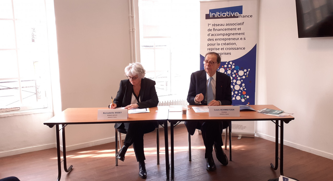 © Anne DAUBREE
Le président d’Initiative France, Louis Schweitzer et Bernadette Sozet, déléguée générale