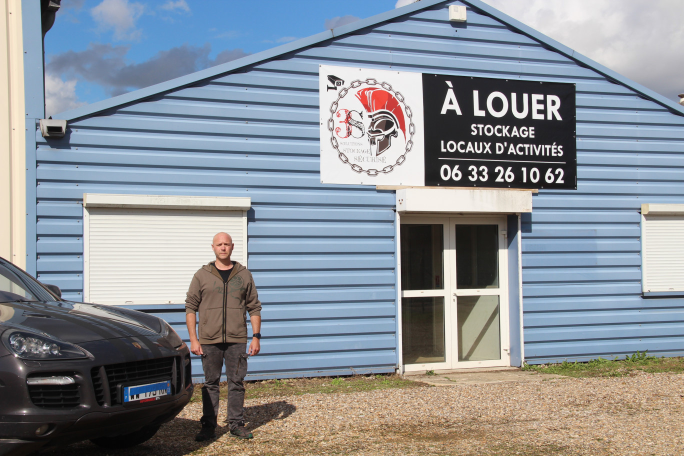 © Aletheia Press / L. Brémont « J’ai décidé de proposer des loyers en dessous de la moyenne habituellement pratiquée. Je veux pérenniser la présence ces entreprises » explique Valentin Houlbert.