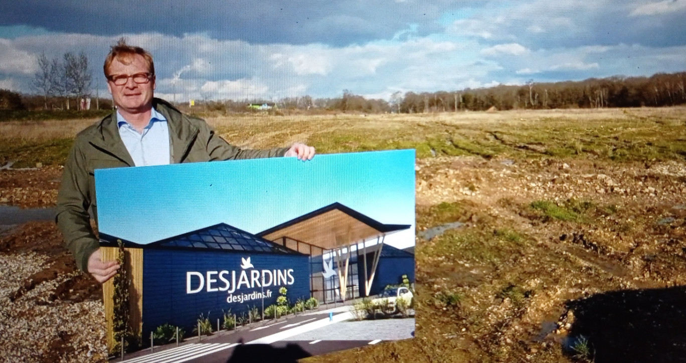 ©Luc Narolles / Surligneur de Talents Benjamin Dejardin a choisi d’implanter la 3ème jardinerie Desjardins aux portes de Rouen, entre Cléon et Elbeuf. 